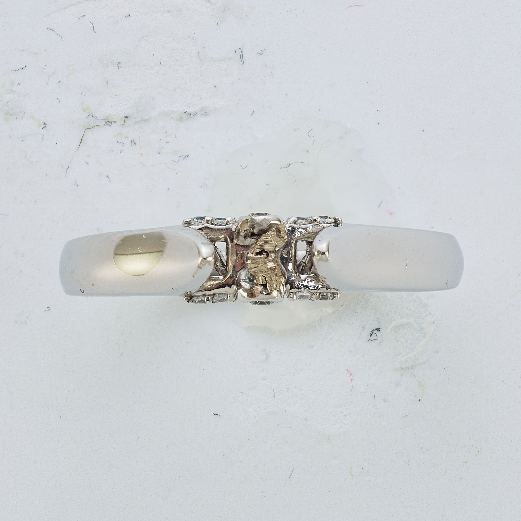 14K White Gold Peg Set Simulated Diamond Engagement Ring