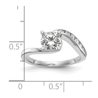 14kw Peg Set Simulated Diamond Engagement Ring