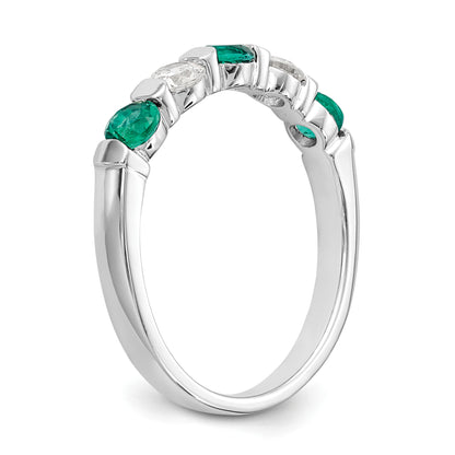 14k White Gold Real Diamond w/Emerald Band