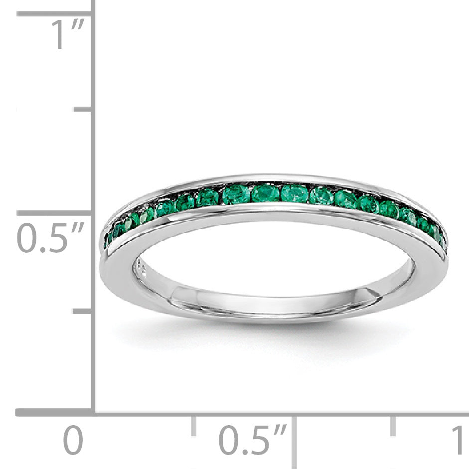 14k White Gold Emerald Band