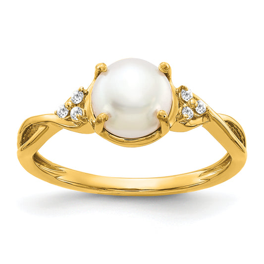 14K Yellow Gold FWC Pearl and Real Diamond Ring