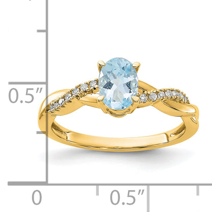 10K Yellow Gold Oval Aquamarine And Diamond Ring
