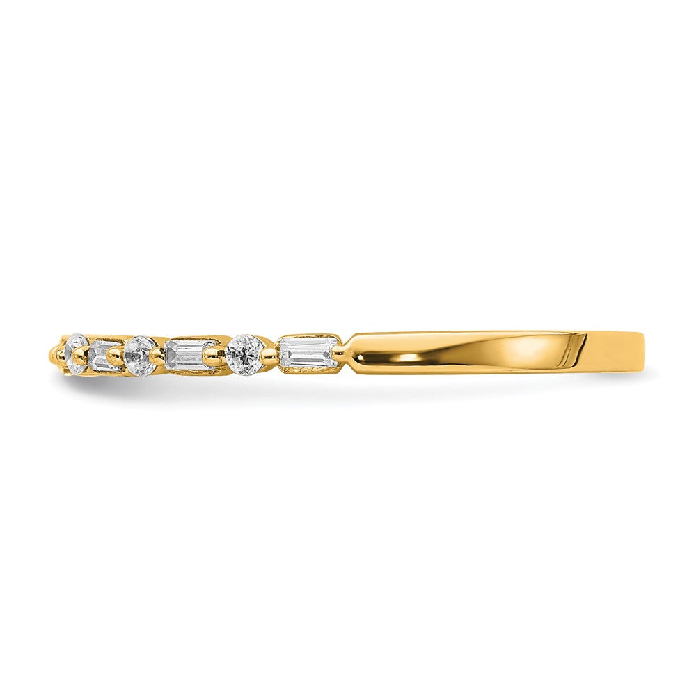 14K Yellow Gold Fancy Diamond Wedding Band Ring