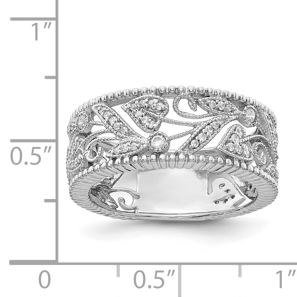14K White Gold Flower Design Diamond Ring