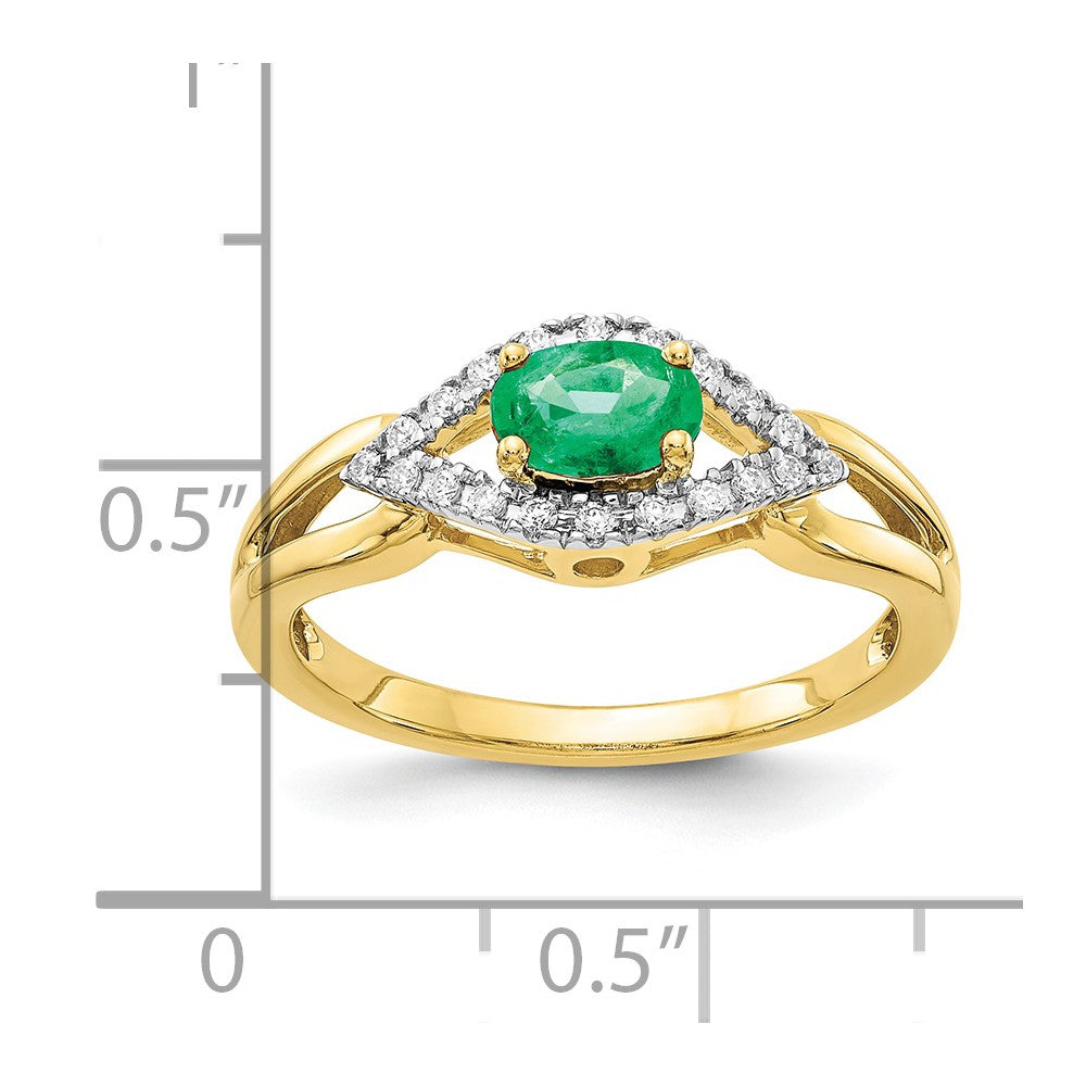 10K Yellow Gold Diamond And Emerald Ring