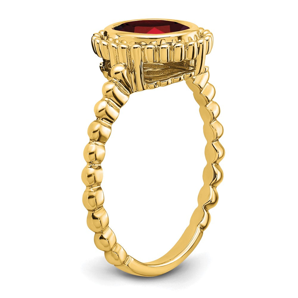 14K Yellow Gold Oval Garnet Ring