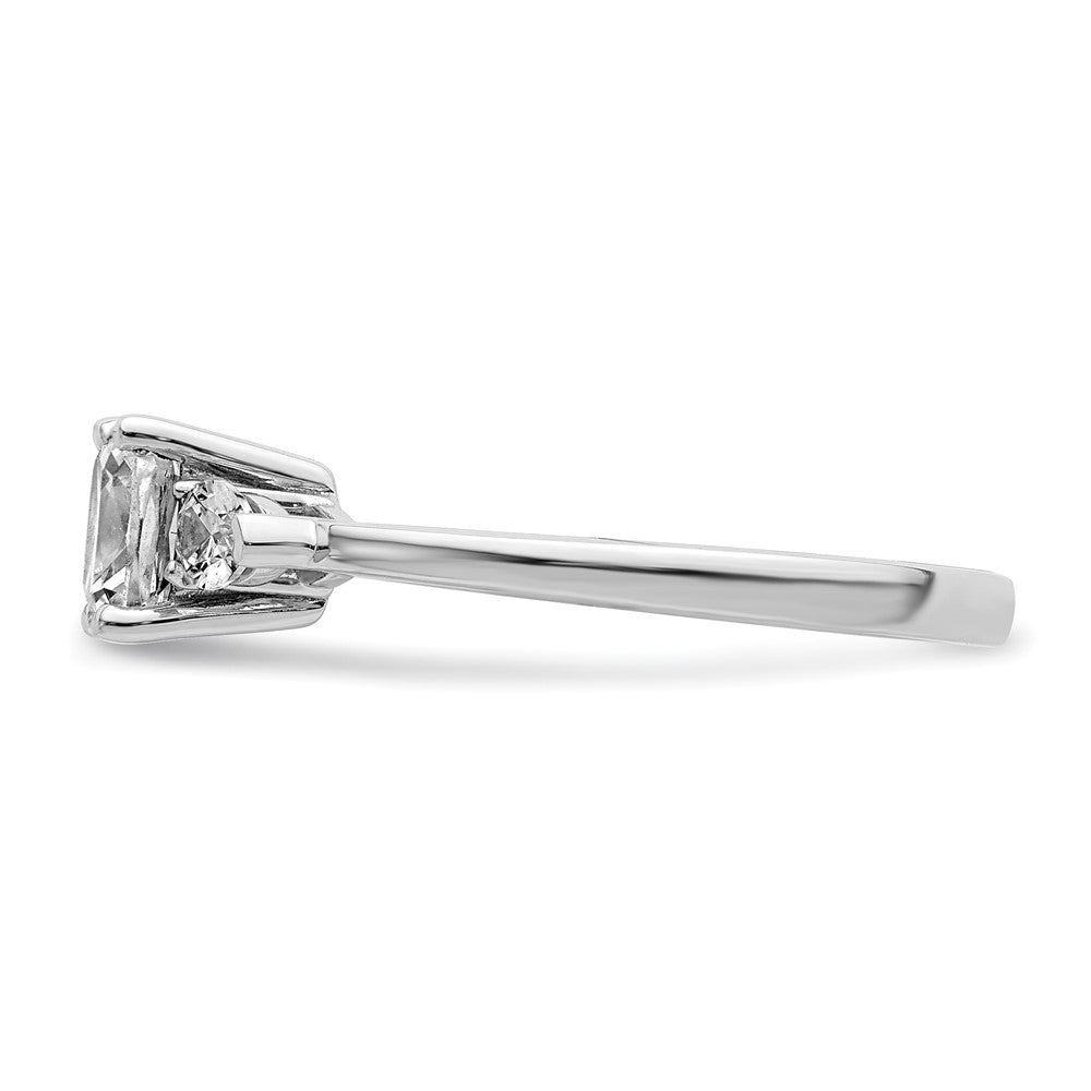 14K White Gold 3 Stone Pear/Cushion Semi Mount Including 2 Pear Side Stones Dia Ring