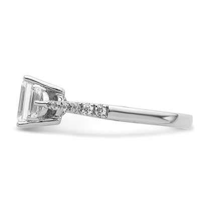 14K White Gold 3 Stone Half Moon/Emerald Semi Mount Including 2 Moon Side Stones Dia Ring