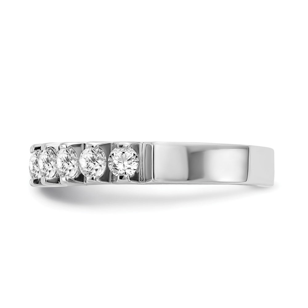 14K White Gold Lab Grown Diamond VS/SI FGH Ring
