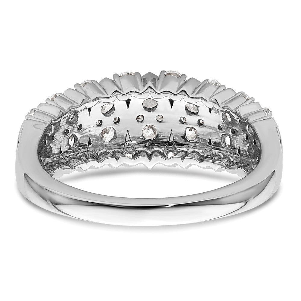 14K White Gold 3/4 Carat Complete Diamond Ring