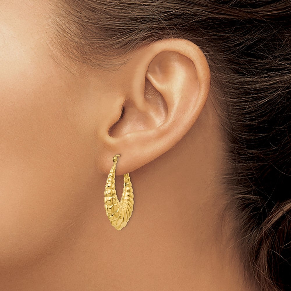 14K Yellow Gold Polished Scalloped Hollow Hoop Earrings
