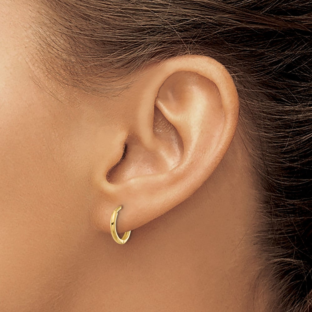 14K Yellow Gold Madi K Polished 1.45mm Hinged Huggie Hoop Earrings