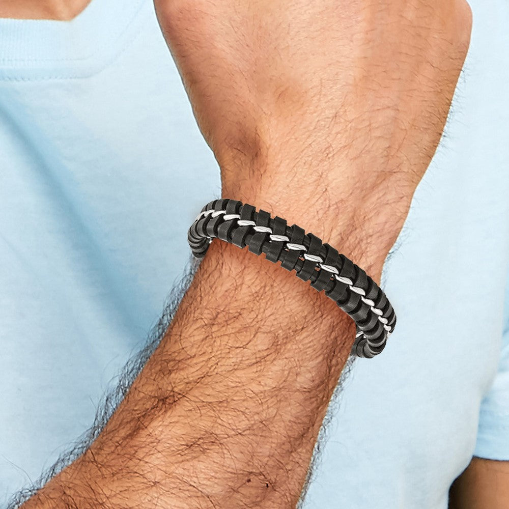 Stainless Steel Chisel Brushed And Polished Black Leather 9 Inch Bracelet