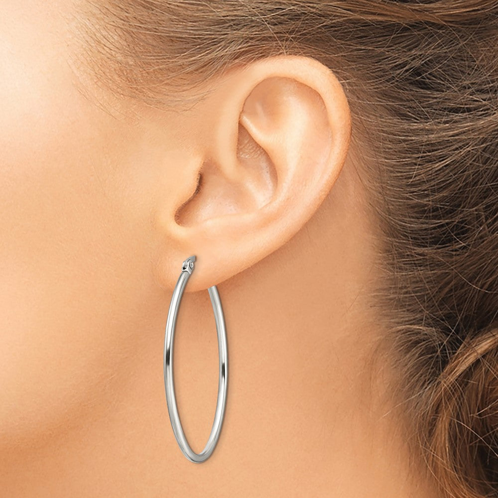 Stainless Steel Chisel Polished 30mm Diameter 2mm Oval Hoop Earrings