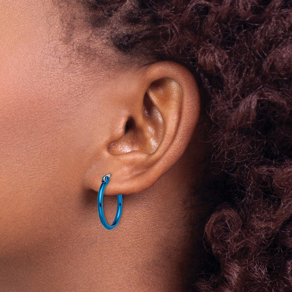 Stainless Steel Chisel Polished Blue Ip-Plated 19mm Diameter 2mm Hoop Earrings