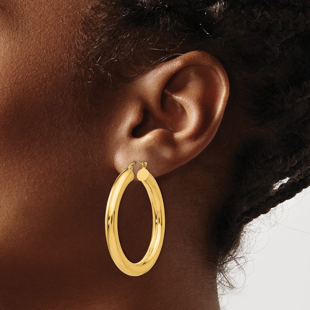14K Yellow Gold Polished 5mm Lightweight Hoop Earrings