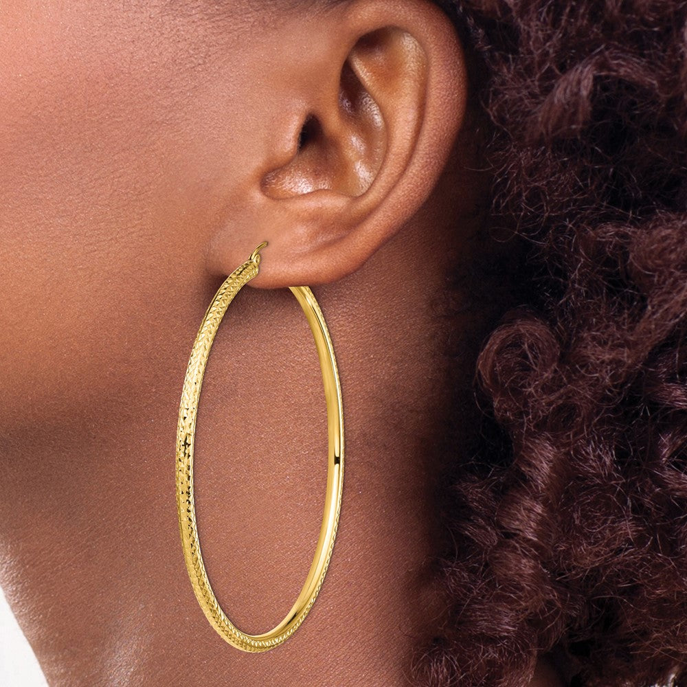 14K Yellow Gold Lightweight 3mm Diamond-Cut Hoop Earrings