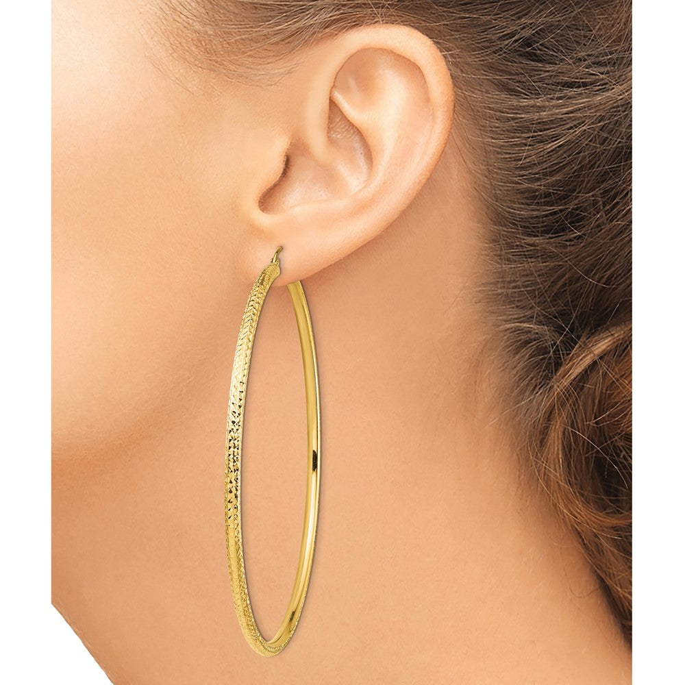 14K Yellow Gold Lightweight 3mm Diamond-Cut Hoop Earrings