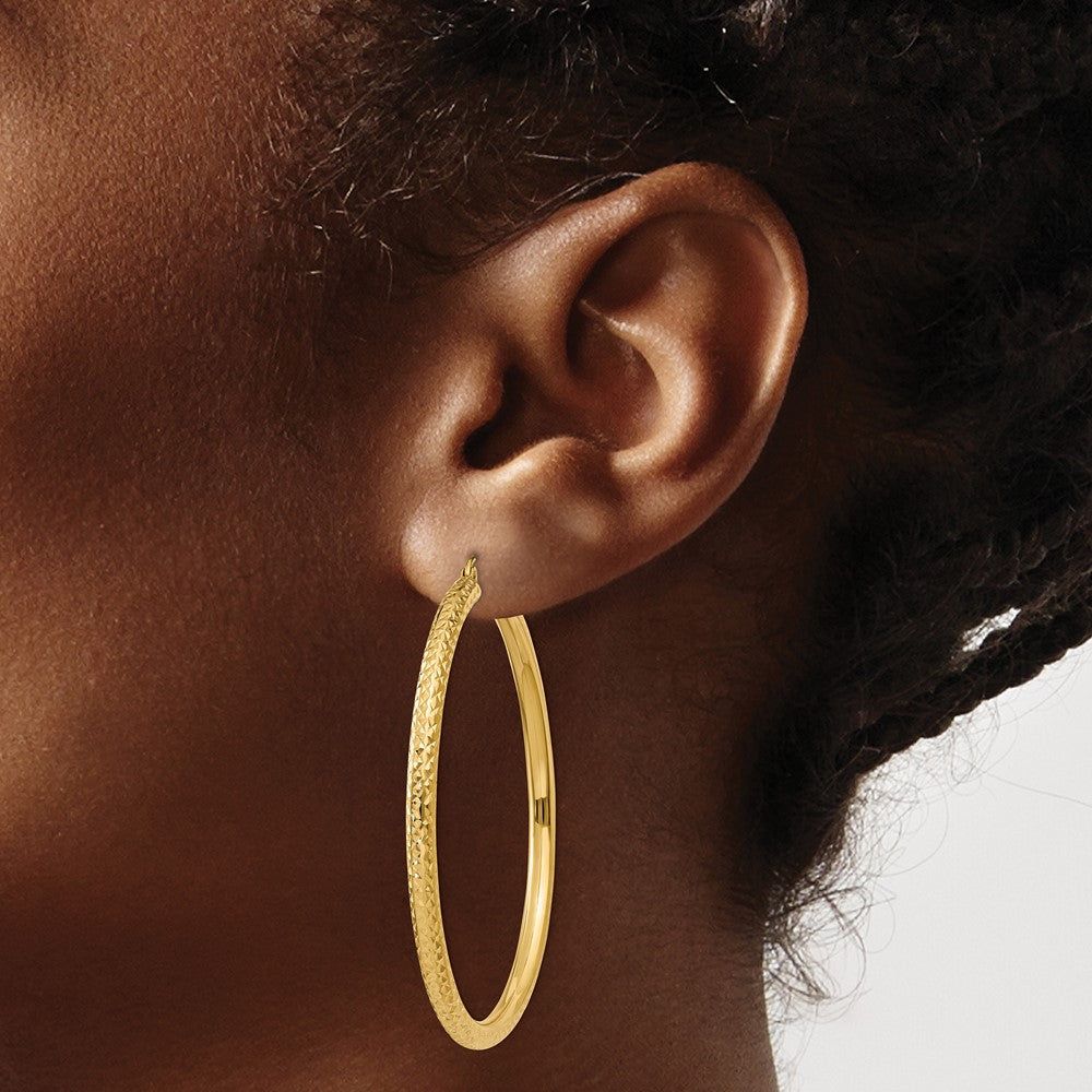 14K Yellow Gold Diamond-Cut 3mm Round Hoop Earrings