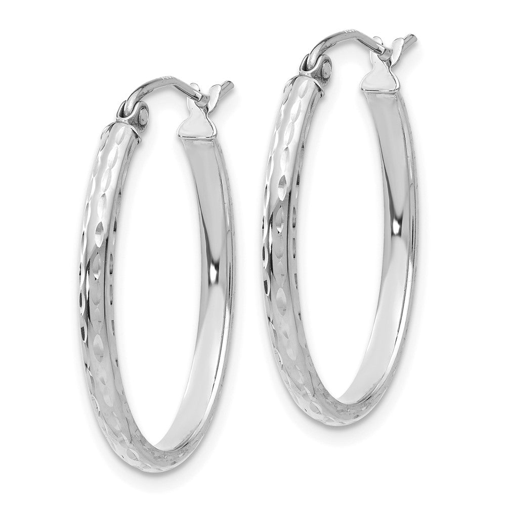 14K White Gold Lightweight Diamond-Cut Oval Hoop Earrings