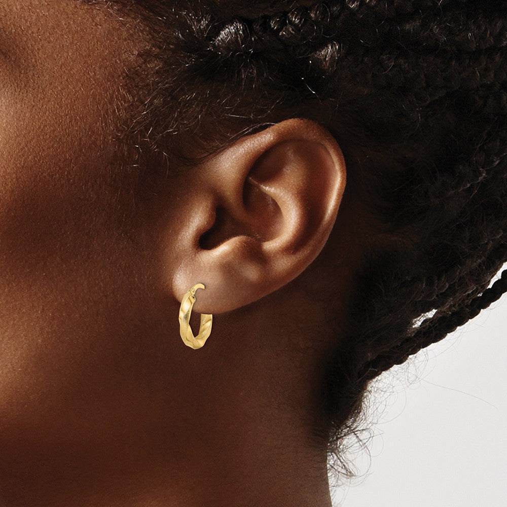 14K Yellow Gold Brushed And Polished Twisted Hoop Earrings