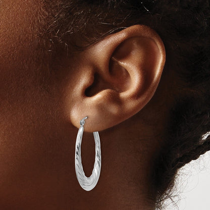 14K White Gold Polished And Textured Oval Hoop Earrings