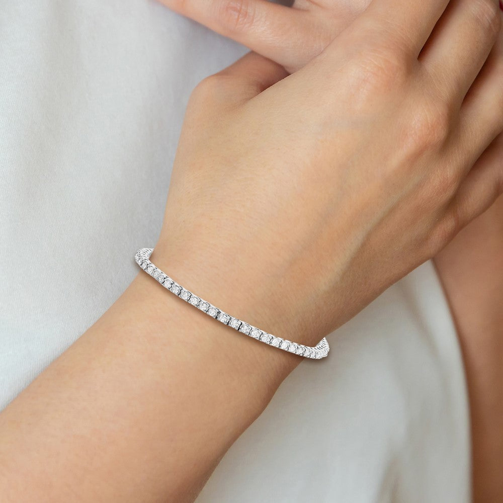 14K White Gold Complete 2.18 Carat Round Aa Diamond 4 Prong 7 Inch Tennis Bracelet