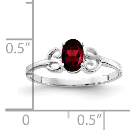 14k White Gold 6x4mm Oval Garnet Checker ring