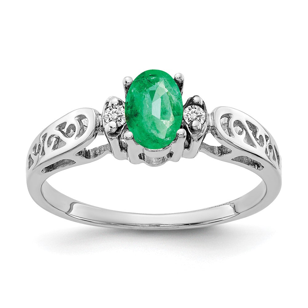 14k White Gold 6x4mm Oval Emerald A Real Diamond ring
