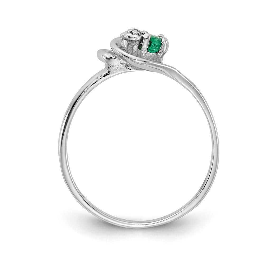 14K White Gold 3mm Emerald Vs Diamond Ring