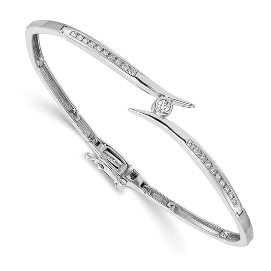 14K White Gold Complete 1/4 Carat Vs Diamond Hinged Oval Bangle Bracelet