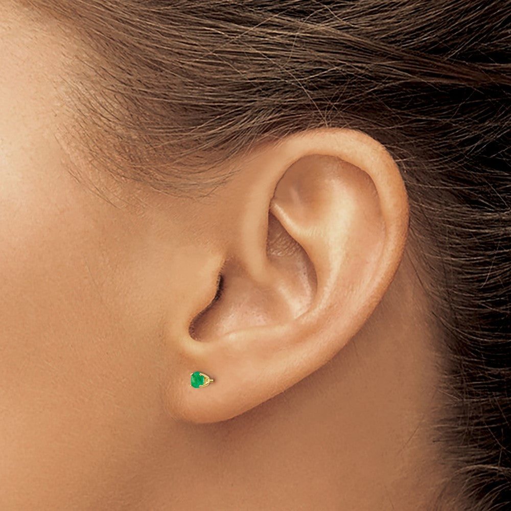 14K Yellow Gold 3mm May/Emerald Post Earrings
