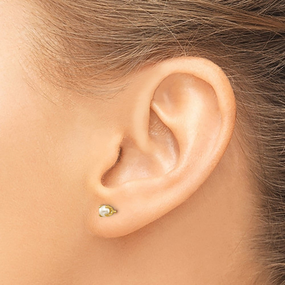 14K Yellow Gold 3mm June/Fw Cultured Pearl Post Earrings