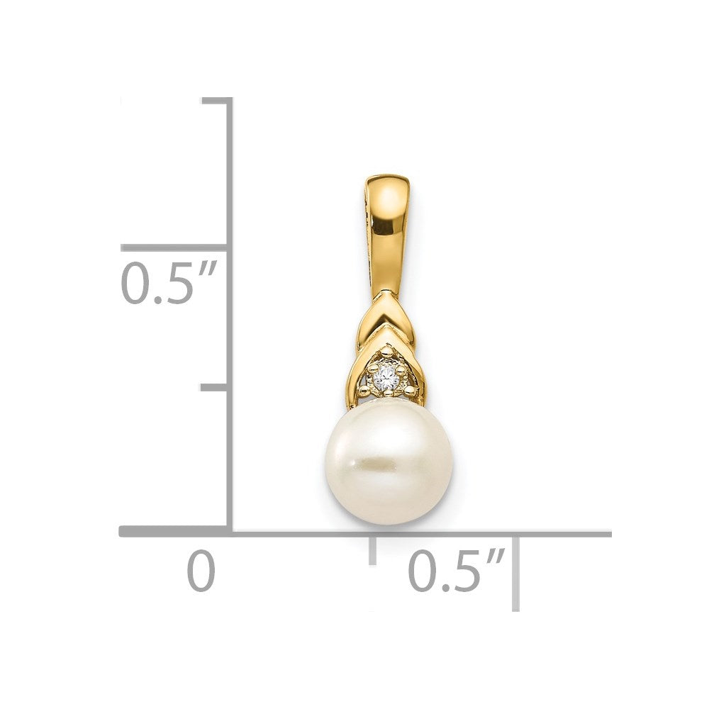 14K Yellow Gold Fw Cultured Pearl And Diamond Pendant