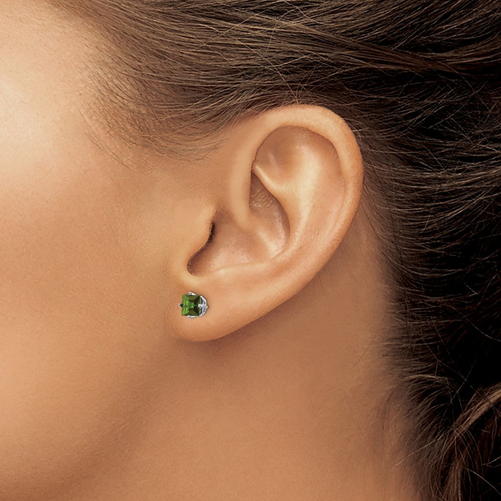 14K White Gold Green Tourmaline Earrings