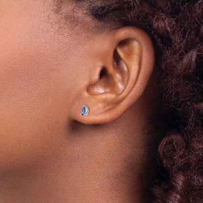 14K White Gold Tanzanite Earrings