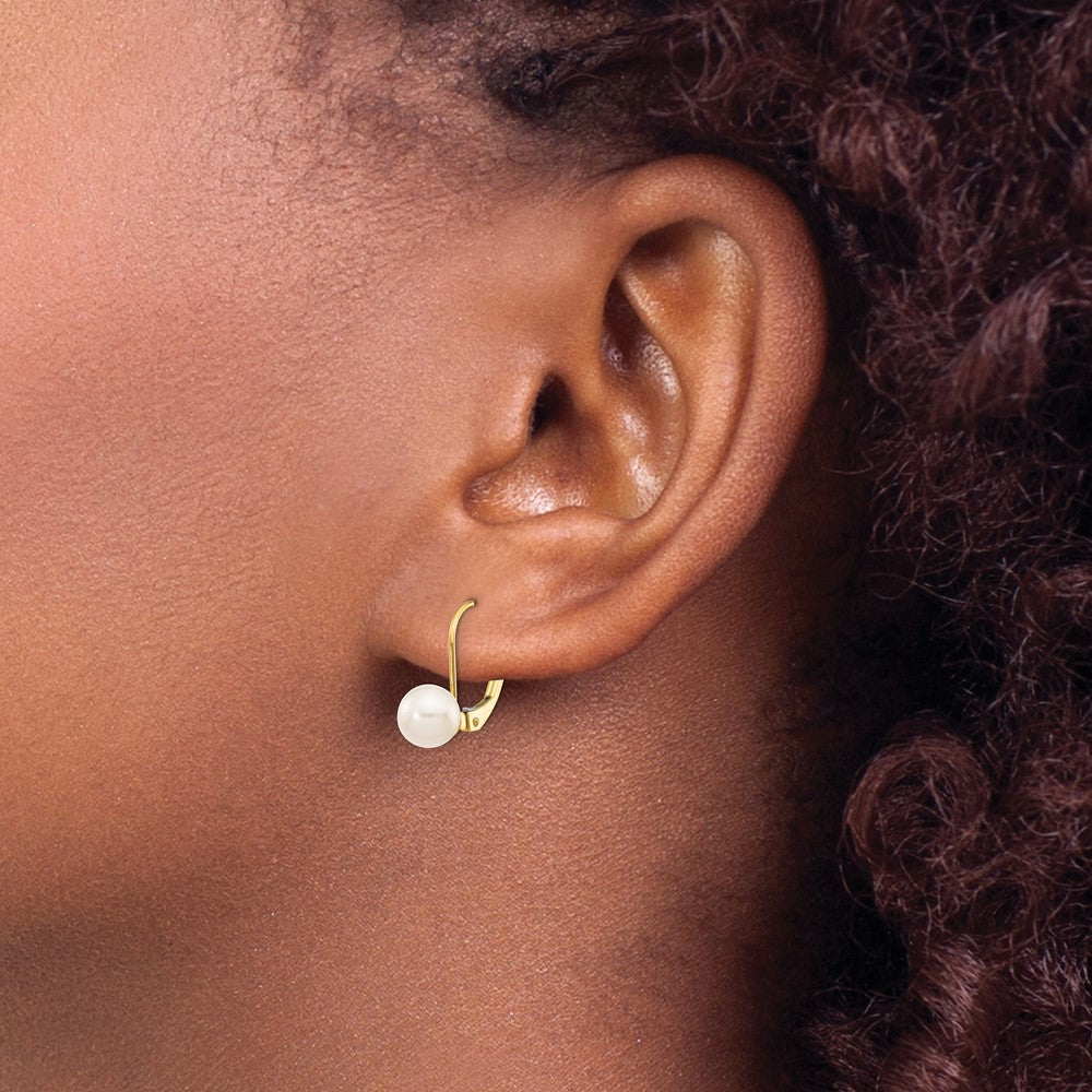 14K Yellow Gold 6 7mm White Round Akoya Saltwater Cultured Pearl Leverback Earrings
