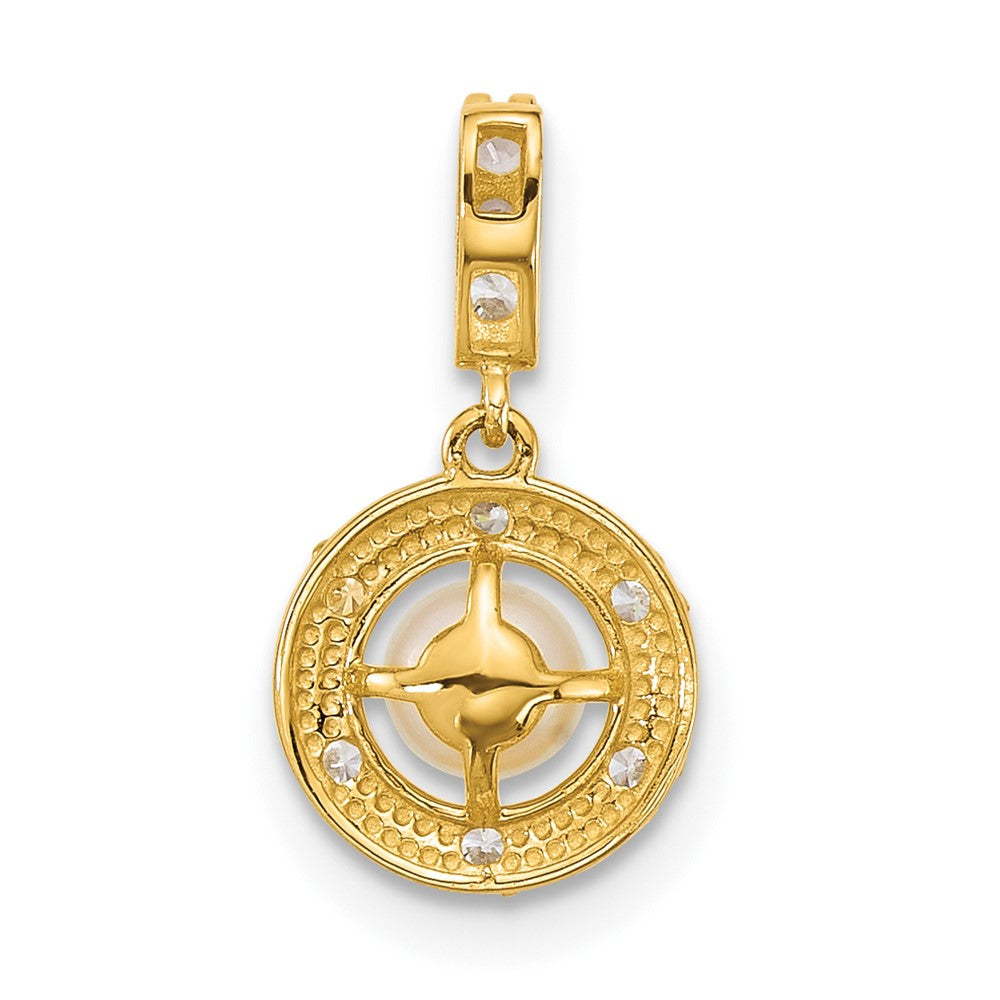 14K Yellow Gold Polished and Grooved Fwc Pearl and CZ Circle Pendant