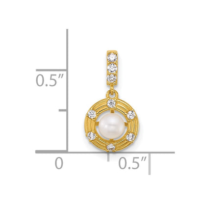 14K Yellow Gold Polished and Grooved Fwc Pearl and CZ Circle Pendant