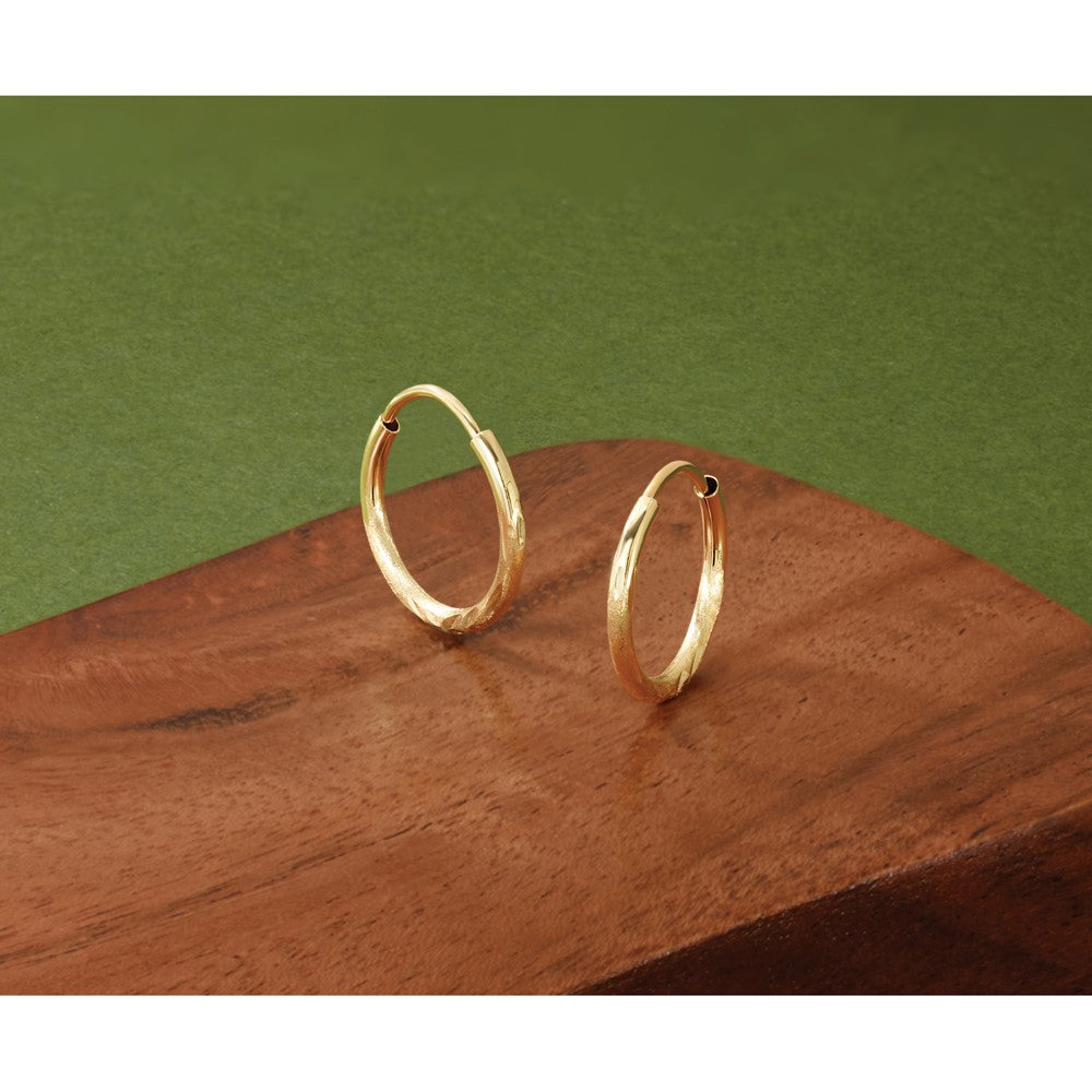 14k-yellow-gold-15mm-satin-diamond-cut-endless-hoop-earrings-xy1174