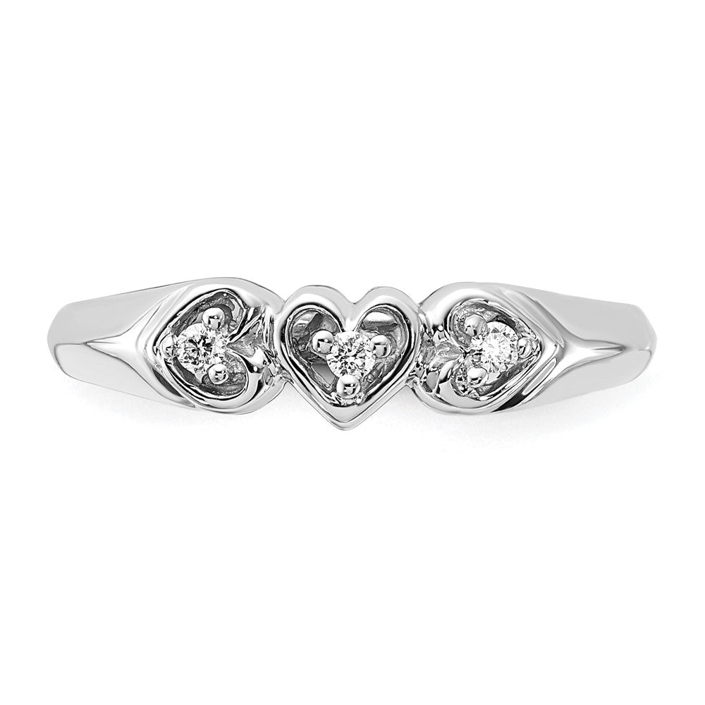 14k White Gold A Diamond heart ring