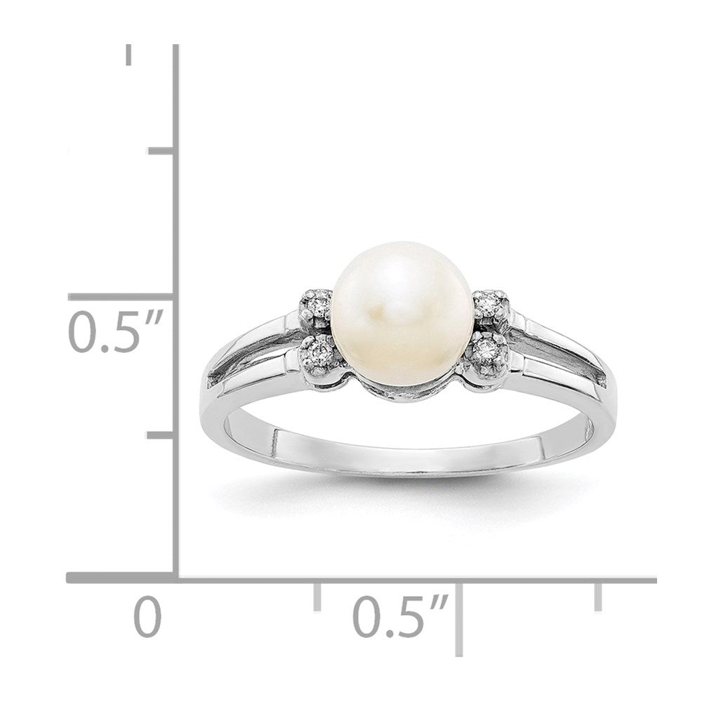 14K White Gold 6mm Fw Cultured Pearl A Diamond Ring