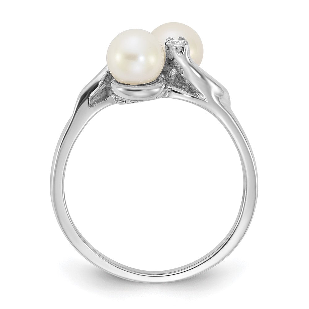 14k White Gold 5mm FW Cultured Pearl VS Diamond ring