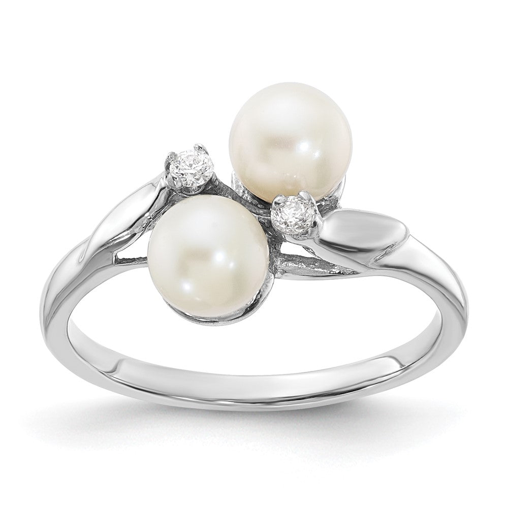 14k White Gold 5mm FW Cultured Pearl VS Diamond ring