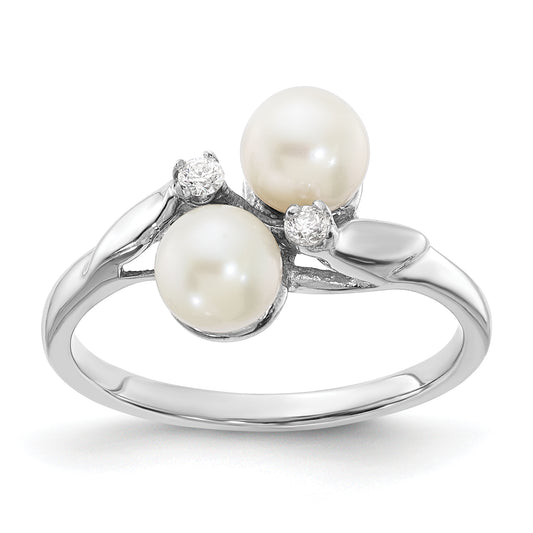 14k White Gold 5mm FW Cultured Pearl A Real Diamond ring