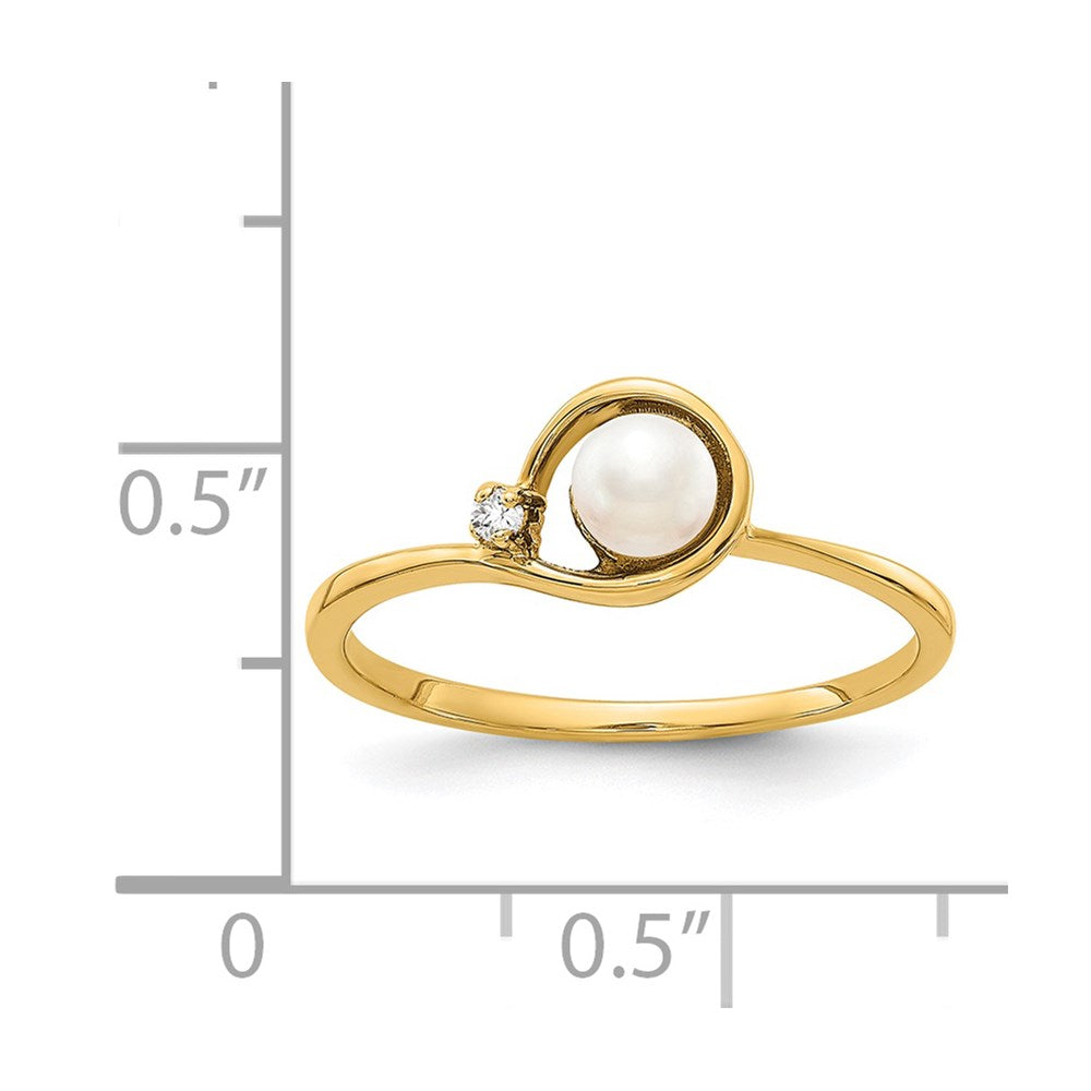 14K Yellow Gold 4mm Fw Cultured Pearl A Diamond Ring