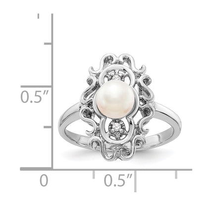 14k White Gold 5.5mm FW Cultured Pearl A Real Diamond ring