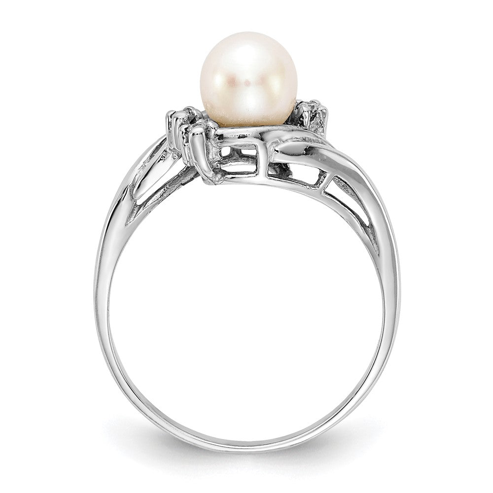 14k White Gold 6mm FW Cultured Pearl A Real Diamond ring