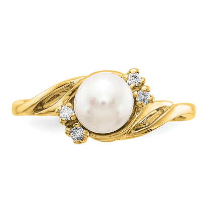 14k Gold 6mm FW Cultured Pearl A Real Diamond ring