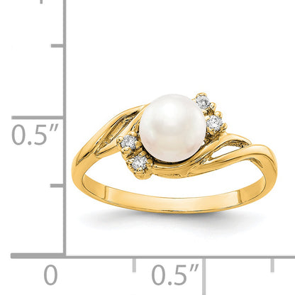 14k Gold 6mm FW Cultured Pearl A Real Diamond ring